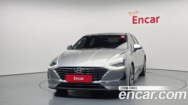 Hyundai Sonata (DN8) 3