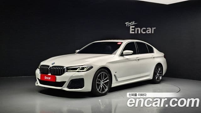 BMW 5 Series (G30)