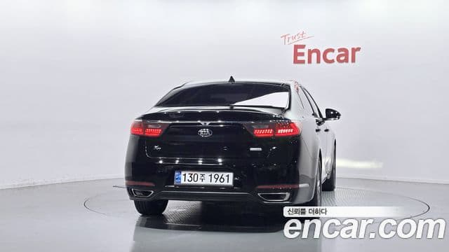 Kia All New K7 Hybrid 4
