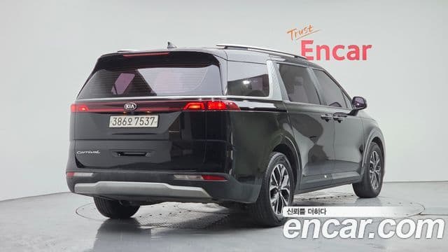 Kia Carnival 4th Gen 2