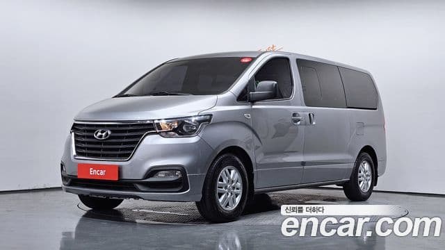Hyundai The New Grand Starex