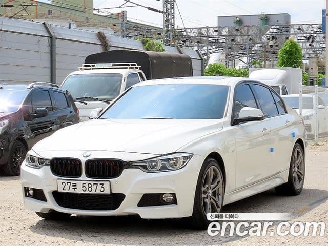 BMW 3 Series (F30)