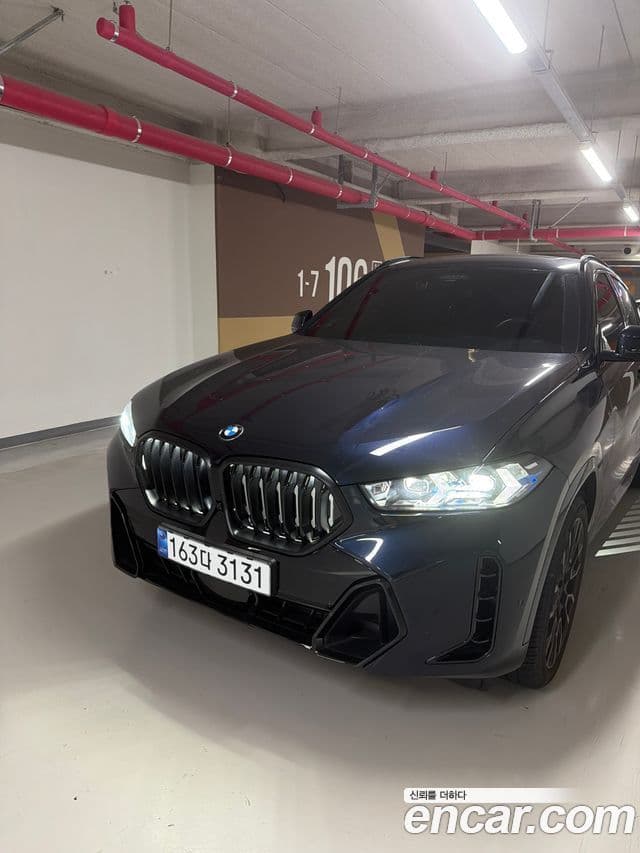 BMW X6 (G06)