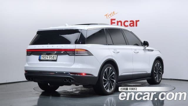 Lincoln Aviator 2nd Gen 2