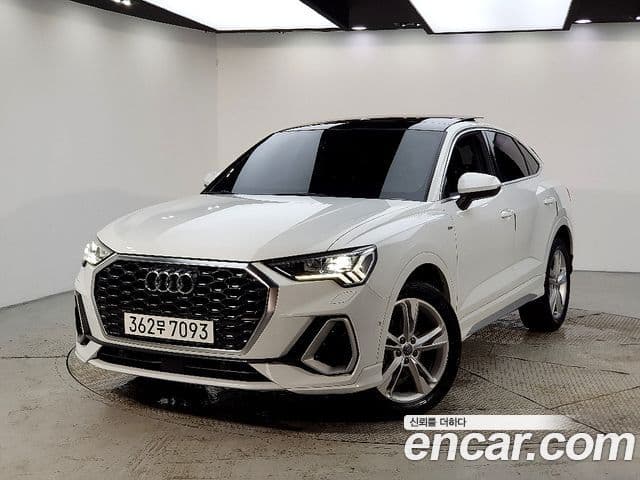 Audi Q3 (F3)