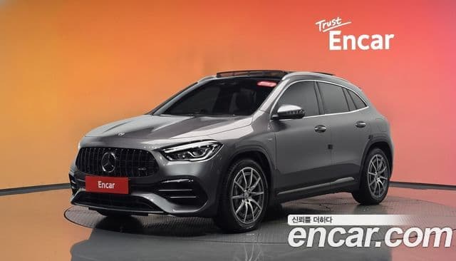Mercedes-Benz GLA-Class H247