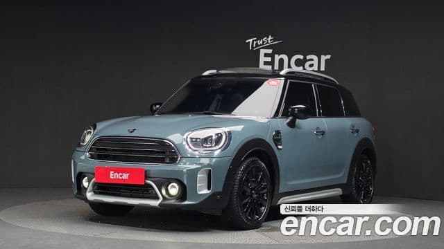 MINI Cooper Countryman 1