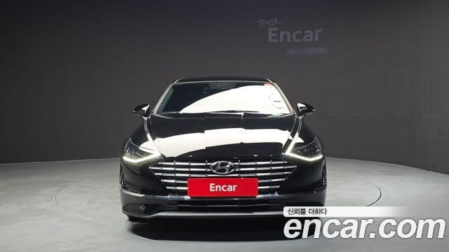 Hyundai Sonata Hybrid (DN8) 3