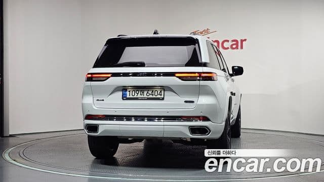 Jeep Grand Cherokee (WL) 4