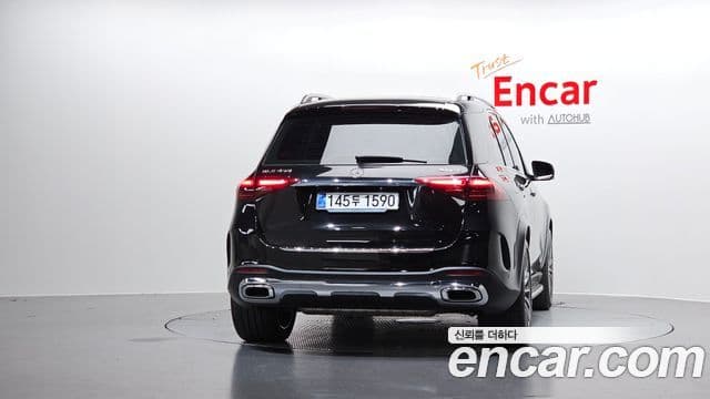 Mercedes-Benz GLE-Class W167 4