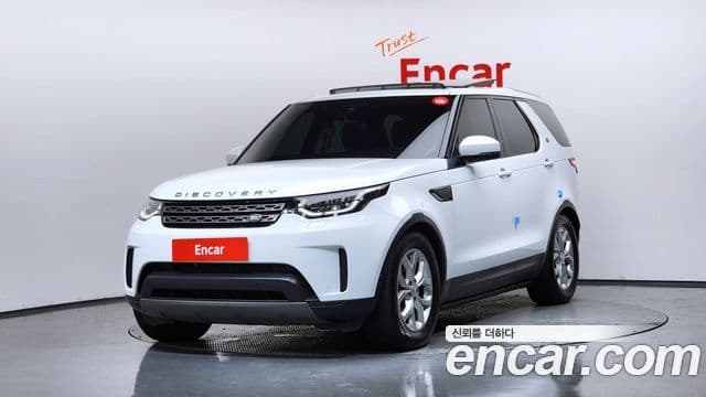 Land Rover Discovery 5