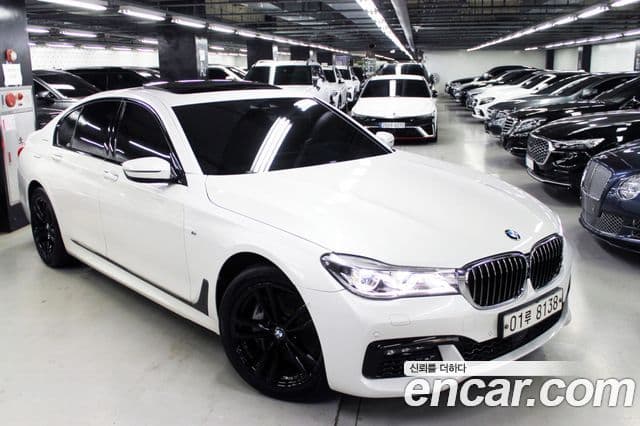 BMW 7 Series (G11)