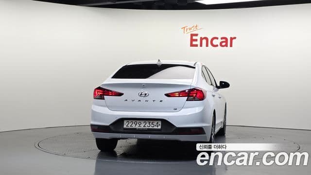 Hyundai The New Avante AD 4