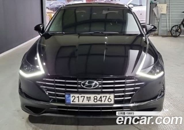 Hyundai Sonata Hybrid (DN8)