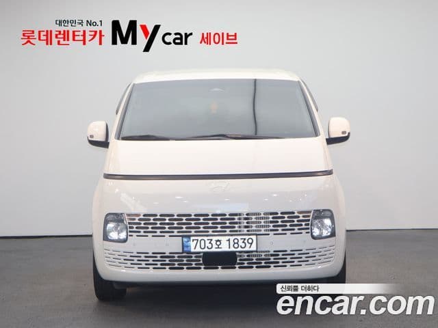 Hyundai Staria 2