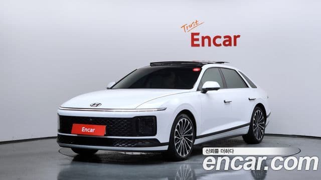 Hyundai Grandeur Hybrid (GN7)