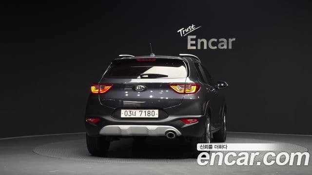 Kia Stonic 4
