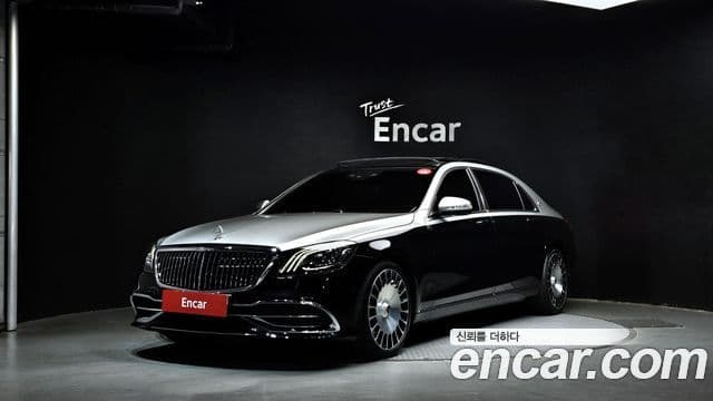 Mercedes-Benz S-Class W222