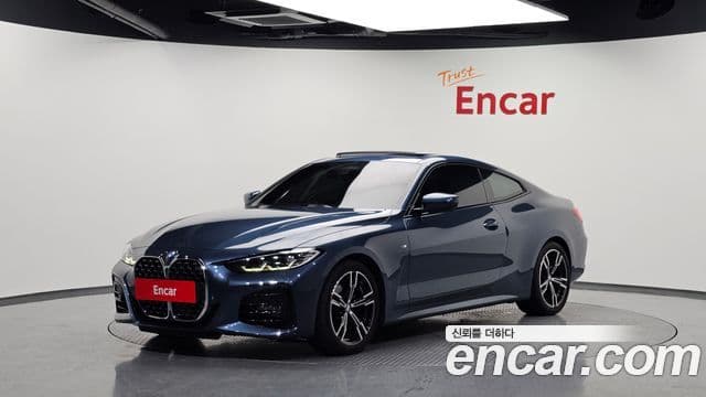 BMW 4 Series (G22)