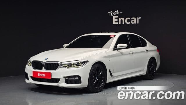 BMW 5 Series (G30)