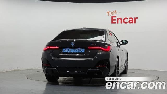 BMW i4 4