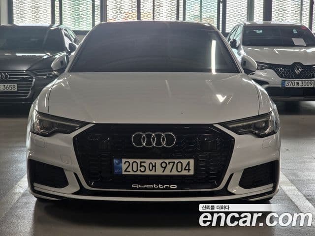 Audi A6 (C8)