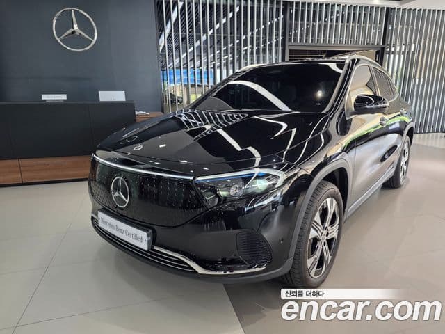 Mercedes-Benz EQA H243