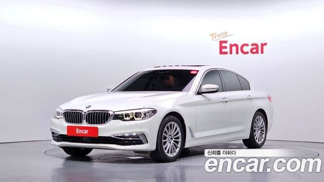 BMW 5 Series (G30)