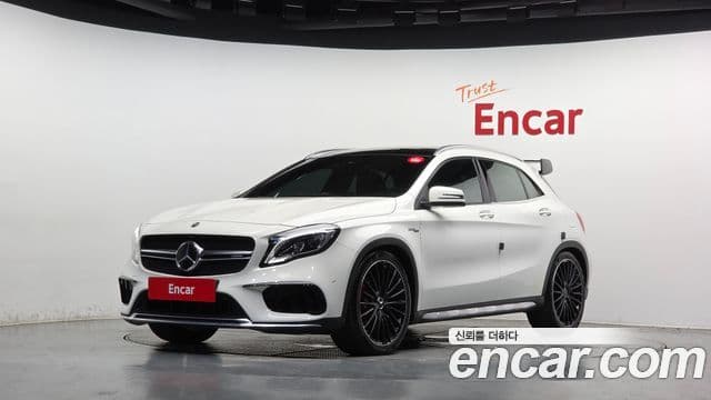 Mercedes-Benz GLA-Class X156