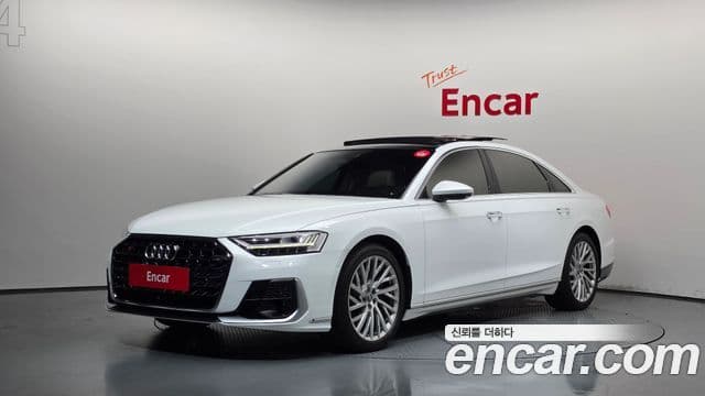 Audi A8 (D5)