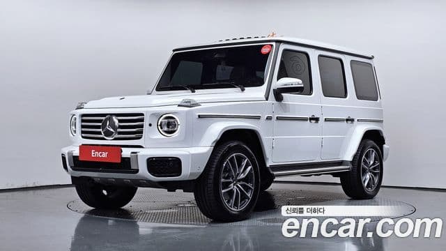 Mercedes-Benz G-Class W465