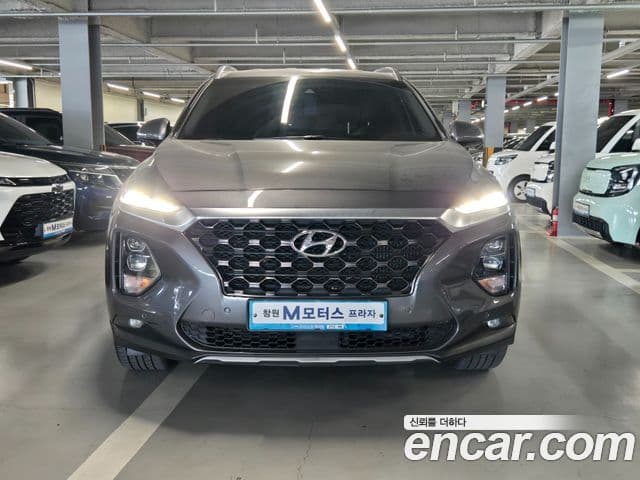 Hyundai Santa Fe TM