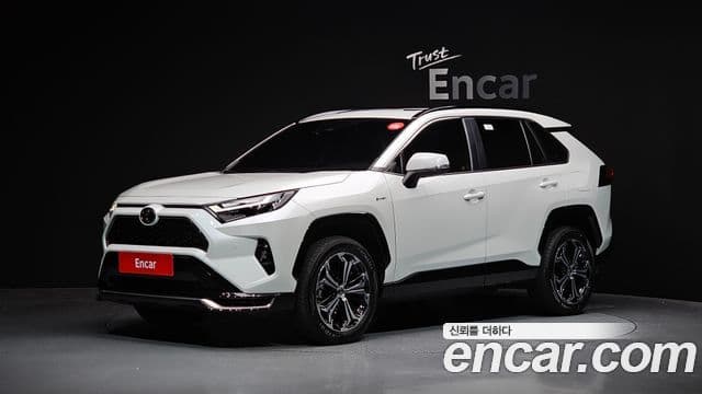 Toyota RAV4 5th Gen