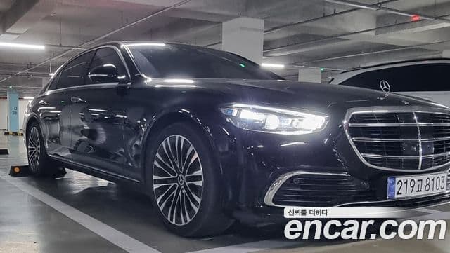 Mercedes-Benz S-Class W223