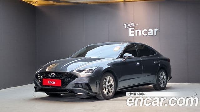Hyundai Sonata (DN8)