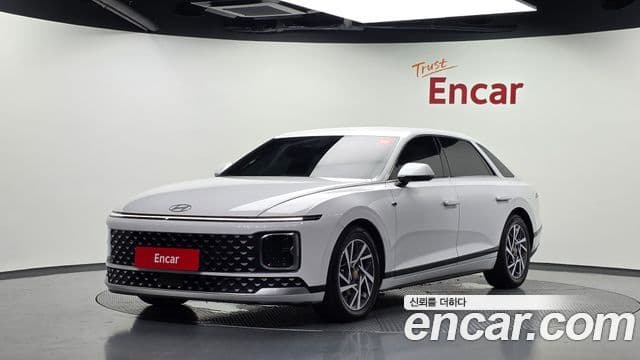 Hyundai Grandeur (GN7)