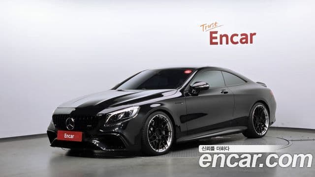 Mercedes-Benz S-Class W222