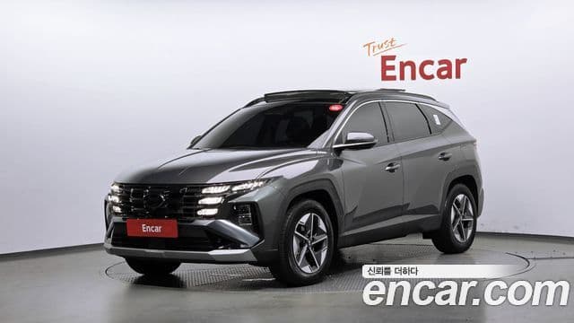 Hyundai The New Tucson Hybrid (NX4)