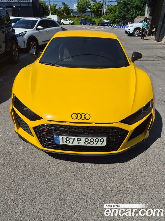 Audi R8 (4S)