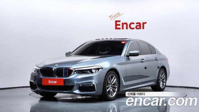 BMW 5 Series (G30)