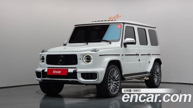 Mercedes-Benz G-Class W465