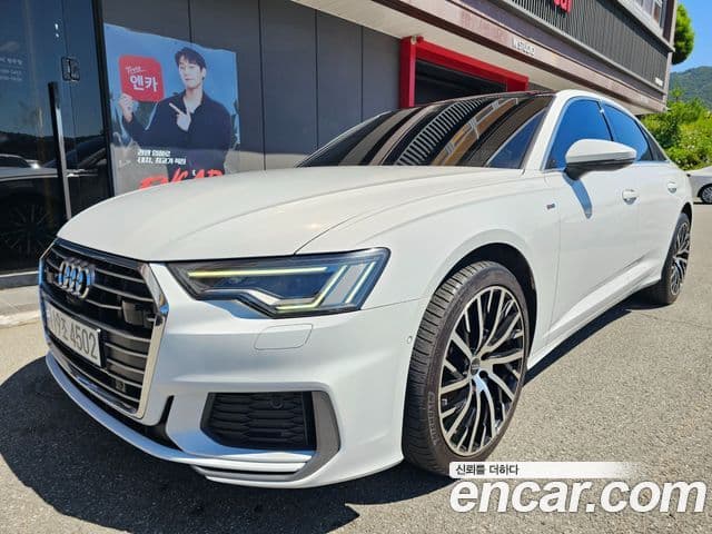 Audi A6 (C8)
