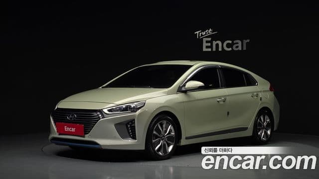 Hyundai Ioniq Hybrid