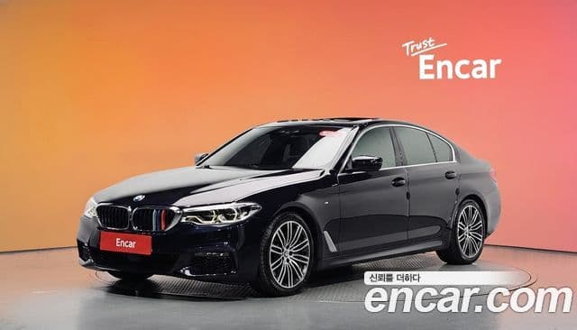 BMW 5 Series (G30)