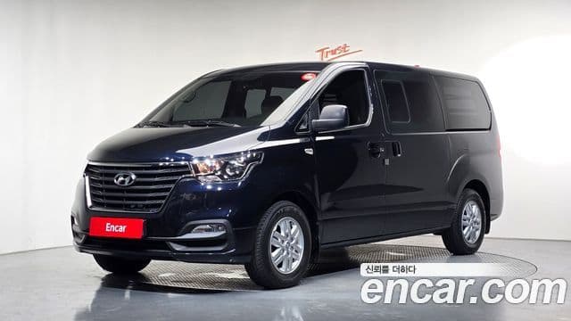 Hyundai The New Grand Starex
