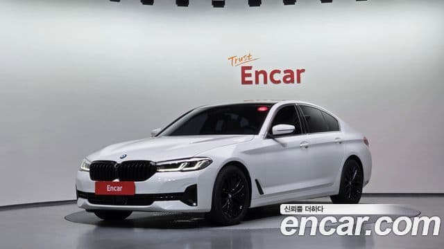 BMW 5 Series (G30)