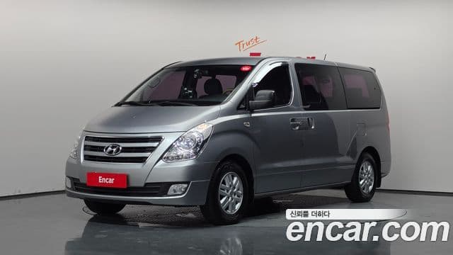Hyundai Grand Starex