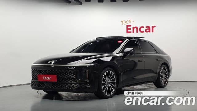 Hyundai Grandeur Hybrid (GN7)