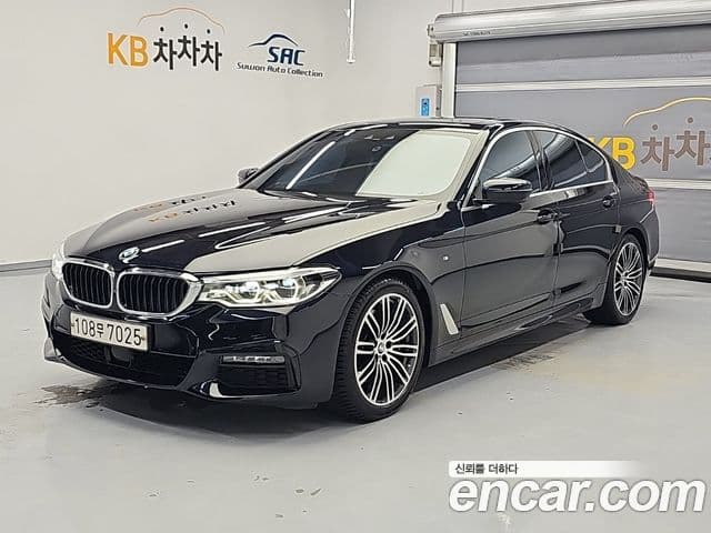 BMW 5 Series (G30)