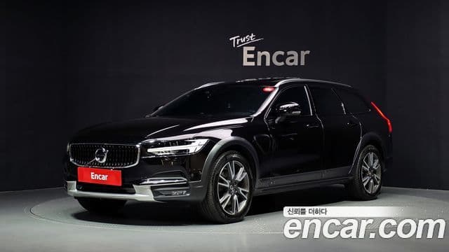 Volvo V90 Cross Country